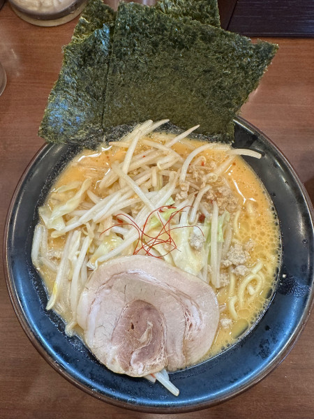「味噌ラーメン」@横浜家系ラーメン たくみ家の写真