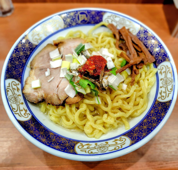 「油そば 950円」@ラーメン凪 煮干王 蒲田店の写真