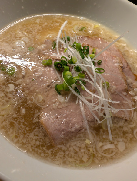 「塩ラーメン」@ラーメン GINZA  TON BOXの写真