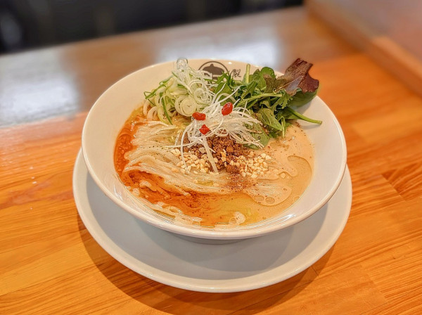 「聖夜の担担麺【限定】」@ニボチャチャ！！ラーメン あらき軒の写真