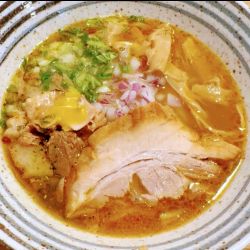 鶏白湯 鶏そば 醤油 ¥980→¥500（オープン記念価格）