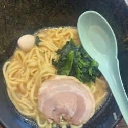とんこつ醤油ラーメン（のり増し）