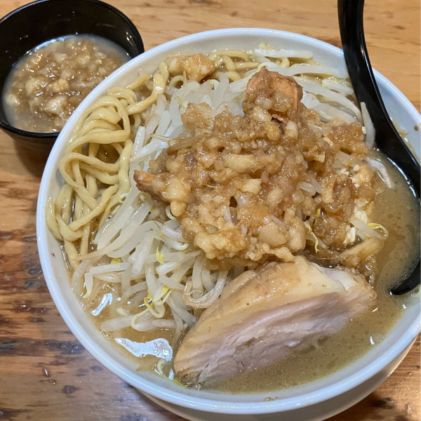 「豚らーめん小300g1050円味付き脂CP」@豚ラボ 印西店の写真