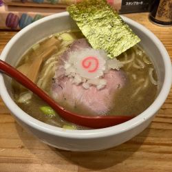 煮干し中華そば 900円