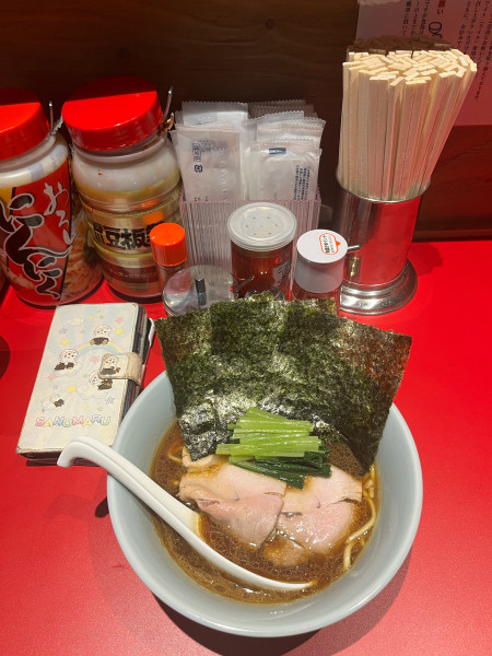 「ラーメン小、硬濃」@家系ラーメン タカハシの写真