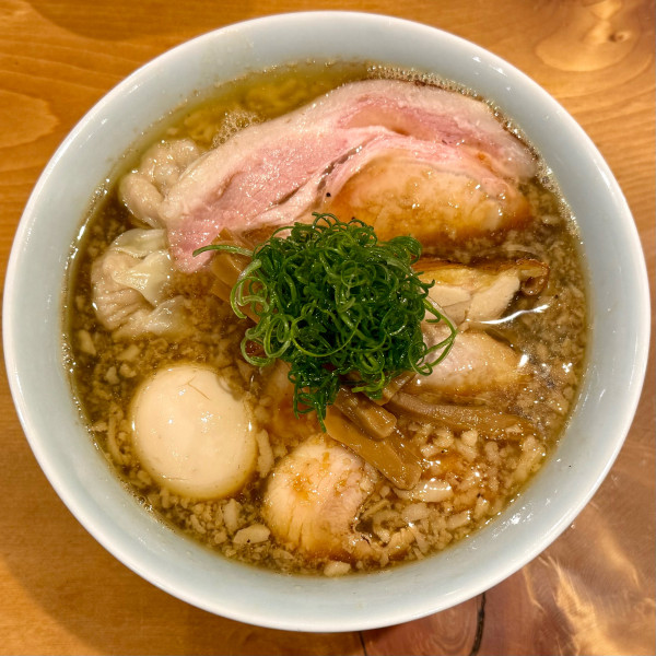 「特製（地鶏）背脂煮干しそば ¥1,820」@中華そば しば田の写真