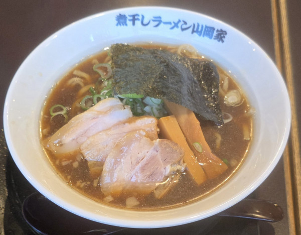 「あっさり煮干し醤油ラーメン」@煮干しラーメン山岡家 久喜店の写真