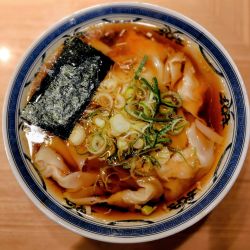 朝ラー専用ワンタン中華そば 750円