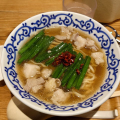 博多醤油ラーメン 月や 博多デイトス店の画像