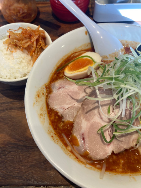 「【季節限定】旨辛麺」@野方ホープ 野方本店の写真