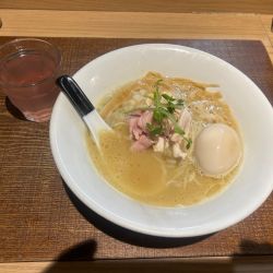 深み鶏　漬け込み式　味玉付き　1,140円