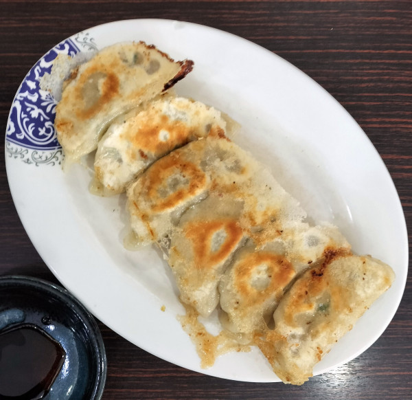 「焼き餃子 280円」@味圓の写真