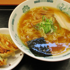 中華食堂 日高屋 西武新宿前北店の画像