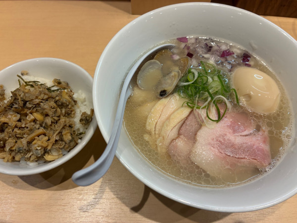 「特製貝麺＋貝のしぐれ煮ご飯：1250＋150円」@貝麺ぶこうの写真
