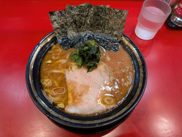 「ラーメン900円」@環2家の写真
