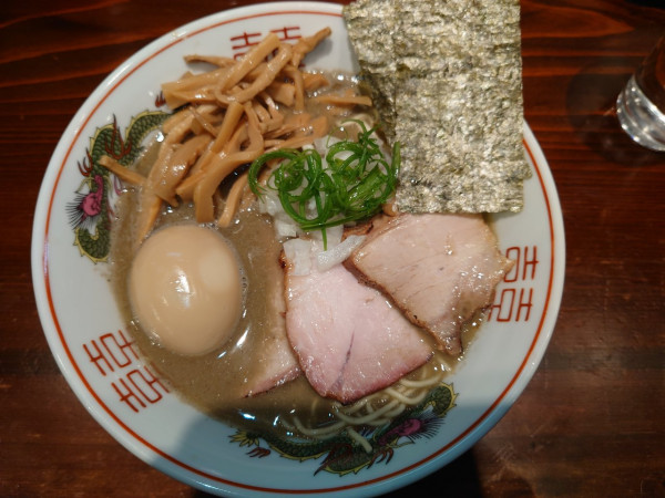 「【限定】濃厚煮干し中華蕎麦＋メンマ」@麺rabo万歳の写真