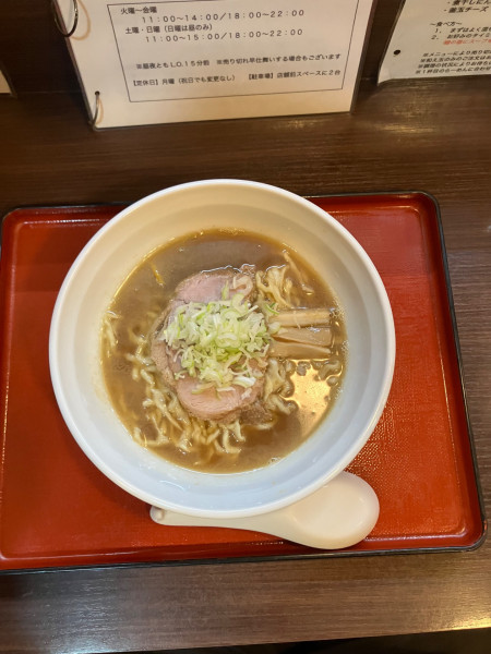 「煮干し醤油らーめん+手揉み麺」@麺屋むどうの写真