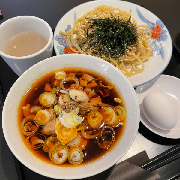 「温かい肉そば（スモール）1,150円」@The Minatoya Loungeの写真