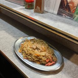 焼きラーメン 880円