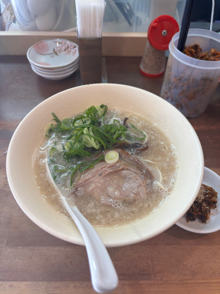 「博多とんこつラーメン」@幸心堂の写真