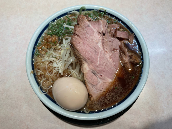 「醤油ラーメン(¥1,980) 味付玉子(¥165)」@神名備の写真
