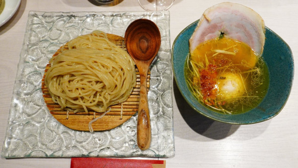 「ざるつけ麺（塩・麺少なめ）＋味玉＋生ビール」@柳麺 呉田-goden-の写真