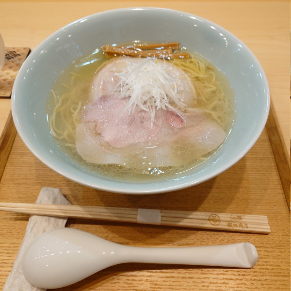 「塩らぁ麺」@飯田商店 湯河原本店の写真