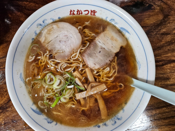 「中華そば並盛り」@中華そば なかつぼの写真