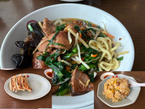 「ニラレバらーめん1210円、餃子300円、炒飯704円」@珍來 柏藤ヶ谷店の写真