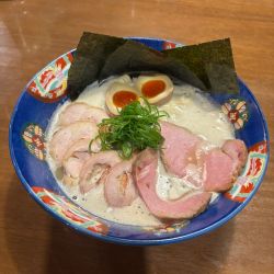 特製鶏とん白湯