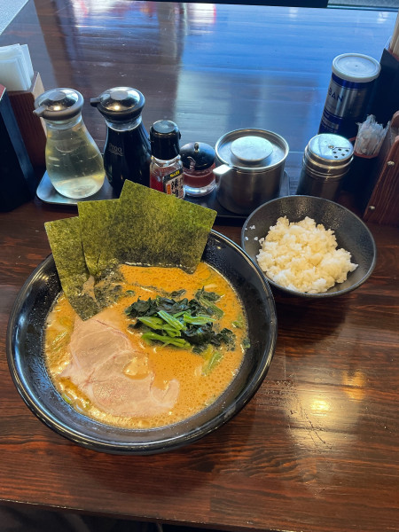 「ラーメン(並)」@濃厚家 秦野店の写真