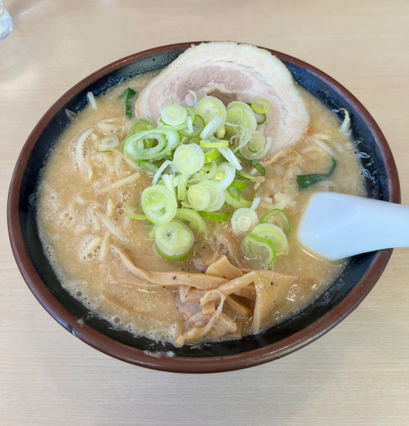 「味噌ラーメン(太麺)」@らーめん 鐵 おゆみ野店の写真