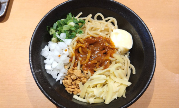 「辛まぜそば」@油そば 鈴の木の写真