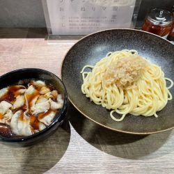 肉汁つけめん