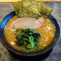 家系ラーメン 桜家の写真