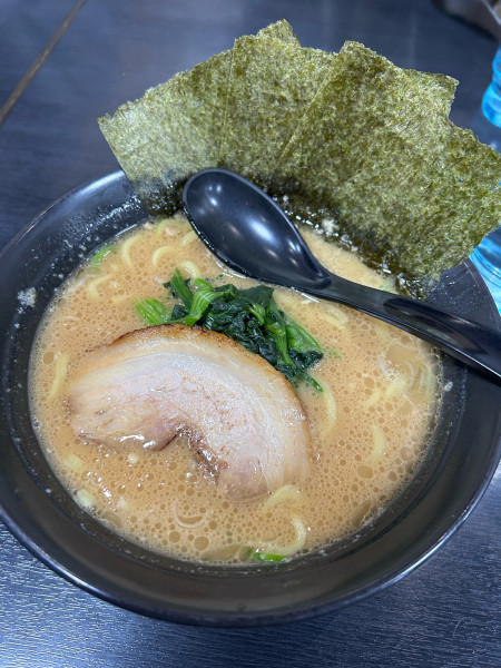 「豚骨ラーメン」@らーめん春樹 イオンモール船橋店の写真