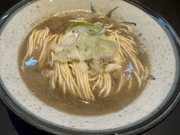 「煮干ソバ」@煮干乱舞の写真