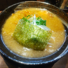 まる重ラーメン 南大沢店の画像