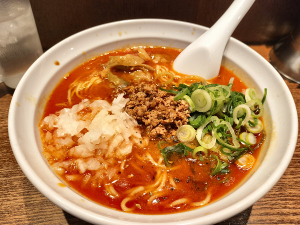 「自家製らー油　担々麺（3辛）」@中華そば うめやの写真