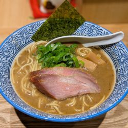 らーめん（大盛り）1,100円