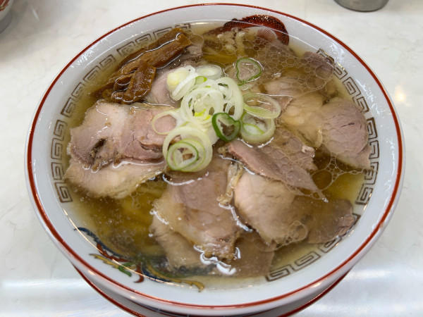 「中華そば　500円　大ライス　200円」@元祖焼豚センター うる寅商店の写真