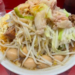 小ラーメン ウズラ 崩