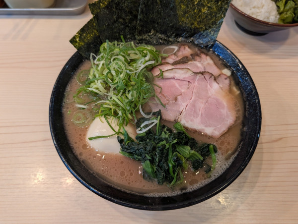 「特製ラーメン並盛」@麺家 千祥の写真