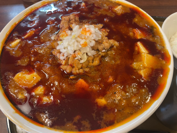 「全とろ納豆麻婆麺：1155円＋大辛：66円＋半ライス：0円」@三宝亭 長野篠ノ井店の写真