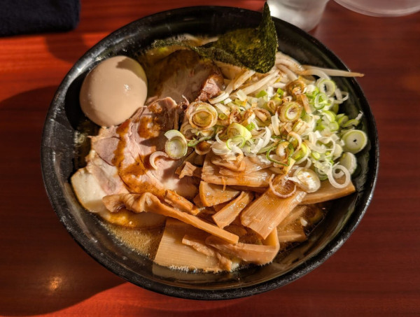 「得らぁめん(中盛)」@町屋大勝軒 孤珀の写真