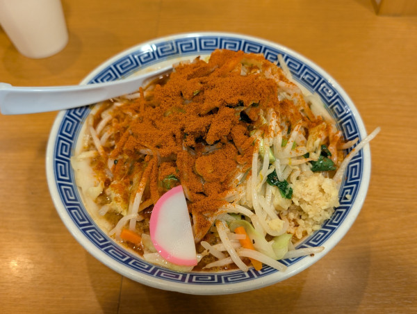 「辛激タンカラ」@トナリ 丸の内店の写真