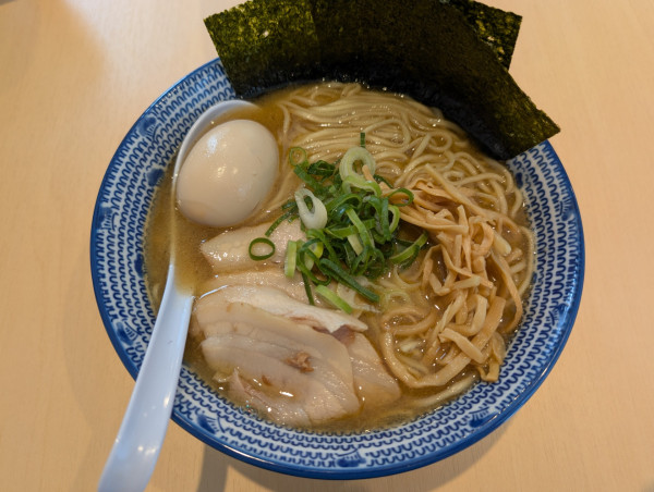 「特製焼あご鶏白湯らぁ麺(醤油)」@焼きあご中華そば おおなみ 西日暮里店の写真