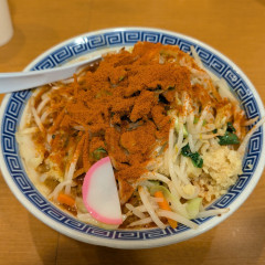 トナリ 丸の内店の画像