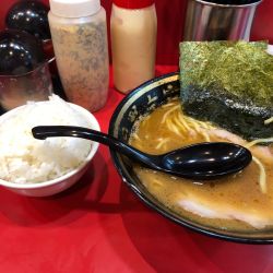 ラーメン 並 ライスセット 青菜抜き