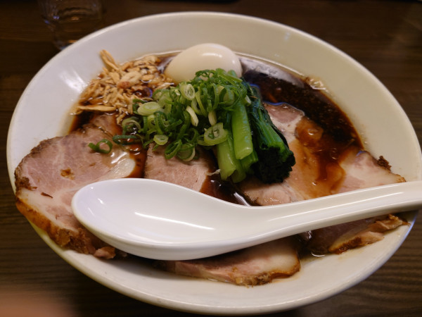 「特製川越醤油そば＋生姜」@花笑み中華そば かれんの写真